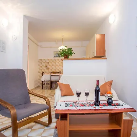 Apartment Puh *